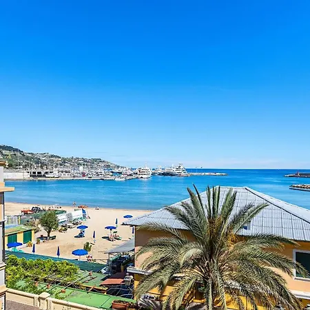 アパート Beaurivage 12 Apartment With Sea View By Wonderful Italy サンレモ