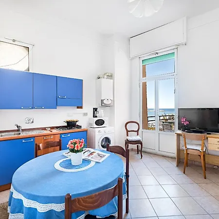 Beaurivage 12 Apartment With Sea View By Wonderful Italy
